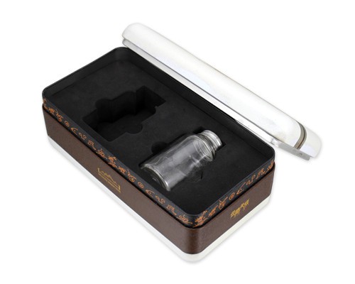 瑪咖蛹蟲草精片鐵盒內部圖